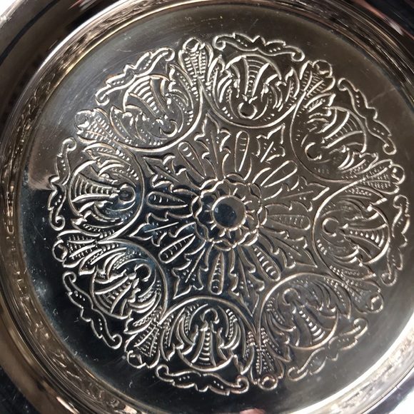 Wm A Rogers Silverplate on copper dishes - Picture 10 of 11
